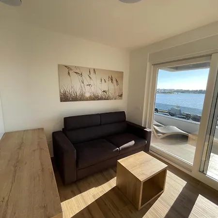 Aquavista 2 Apartment *