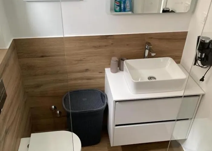 Apartman Aquavista 2 Nin