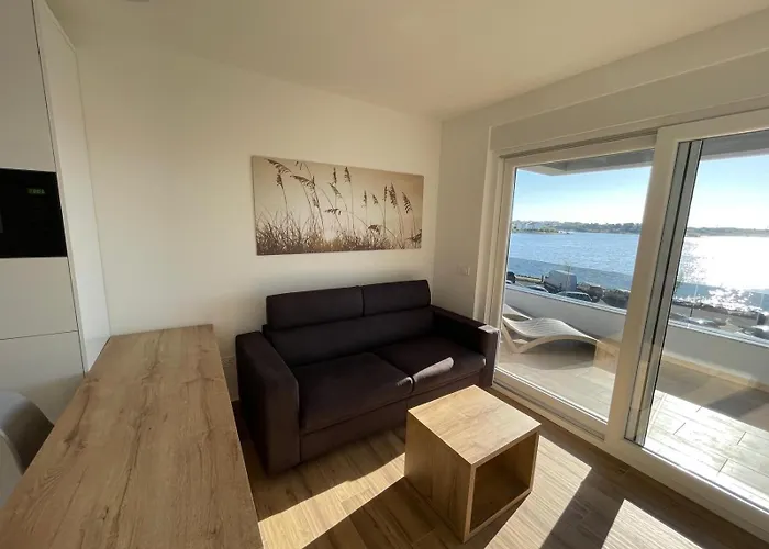 Aquavista 2 Apartman *