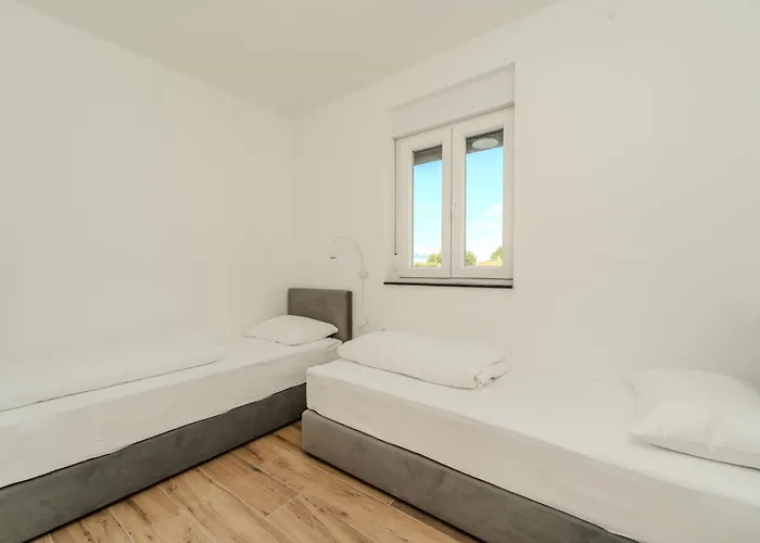 Aquavista 2 Apartman *